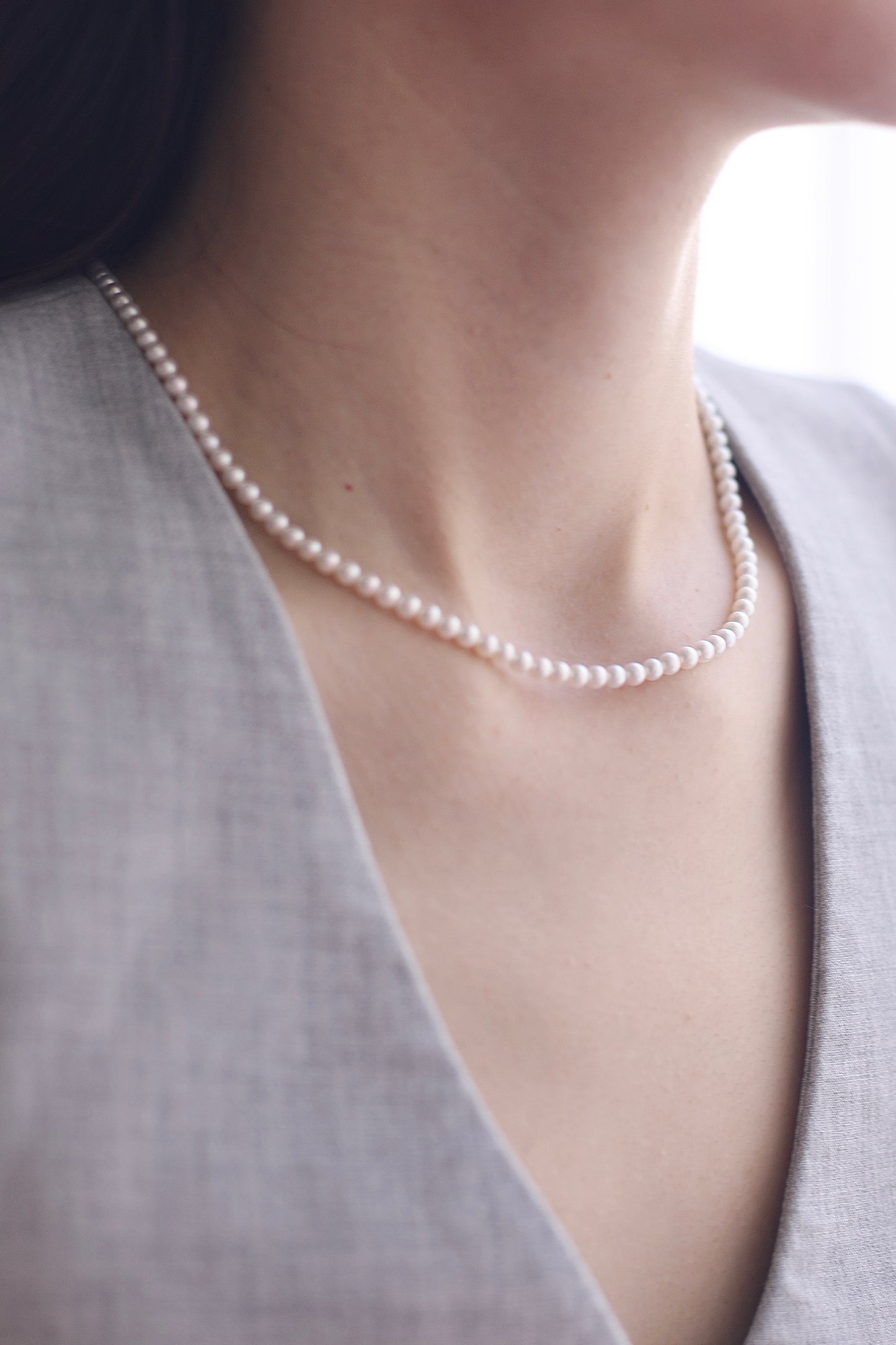 VeraPearl NewYork | The Chain | Ultimate Mini Pearl Chain | Multiple Wear
