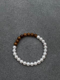 Yin and Yang | Pearl & Sandalwood Bracelet | Pure and Natural Fragrance