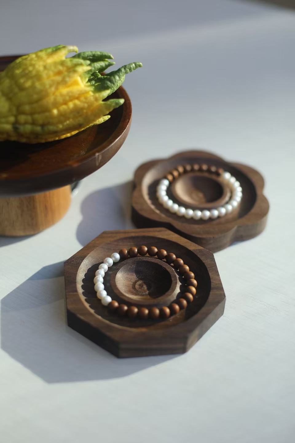 VeraPearl NewYork | Yin and Yang | Pearl & Sandalwood Bracelet | Pure and Natural Fragrance