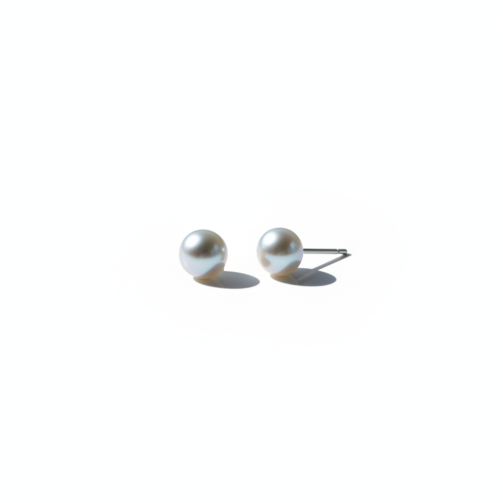 VeraPearl NewYork| Natural Silver Blue Akoya Pearl Studs| まだま Earrings